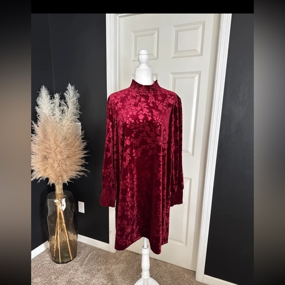 Matilda Jane Dresses & Skirts - NWT Matilda Jane Just Imagine Melanie Womens Velour Holiday Dress 
Size XXL